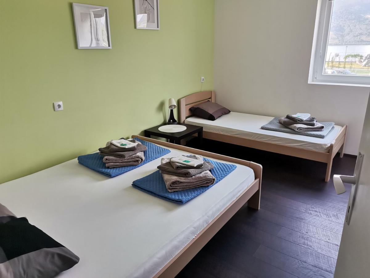 Apartman Terassa Donji Milanovac Ngoại thất bức ảnh