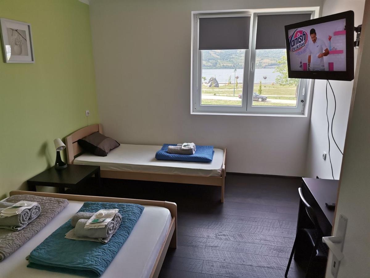 Apartman Terassa Donji Milanovac Ngoại thất bức ảnh